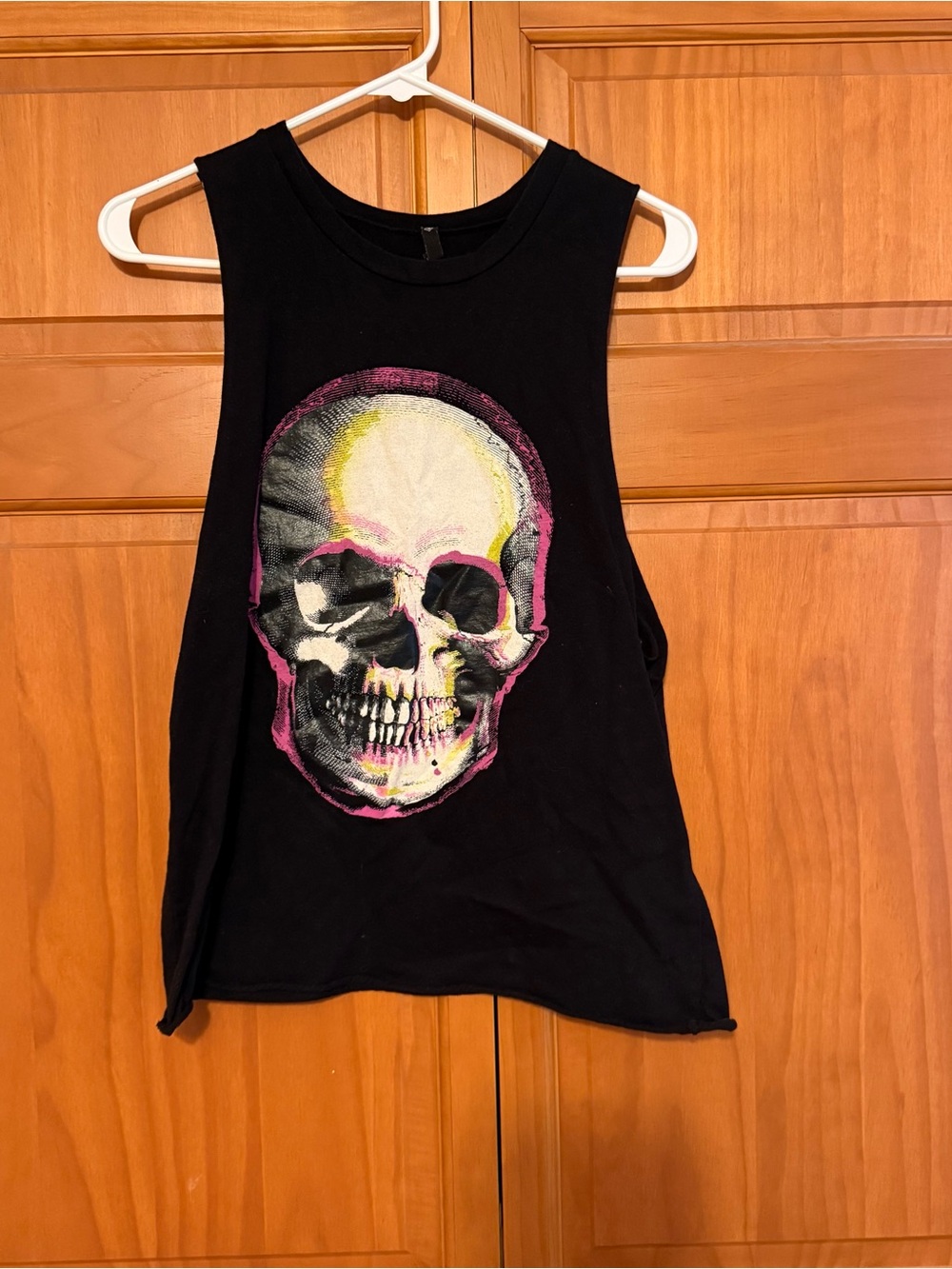 Black Skull Graphic Muscle Tank - Neon Pink & Yellow Skull